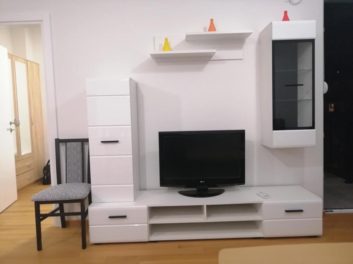 Apartman Danilo บันยาลูกา ภายนอก รูปภาพ